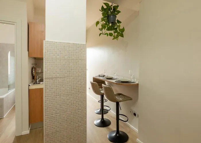 La Petite Maison A Apartment Rom